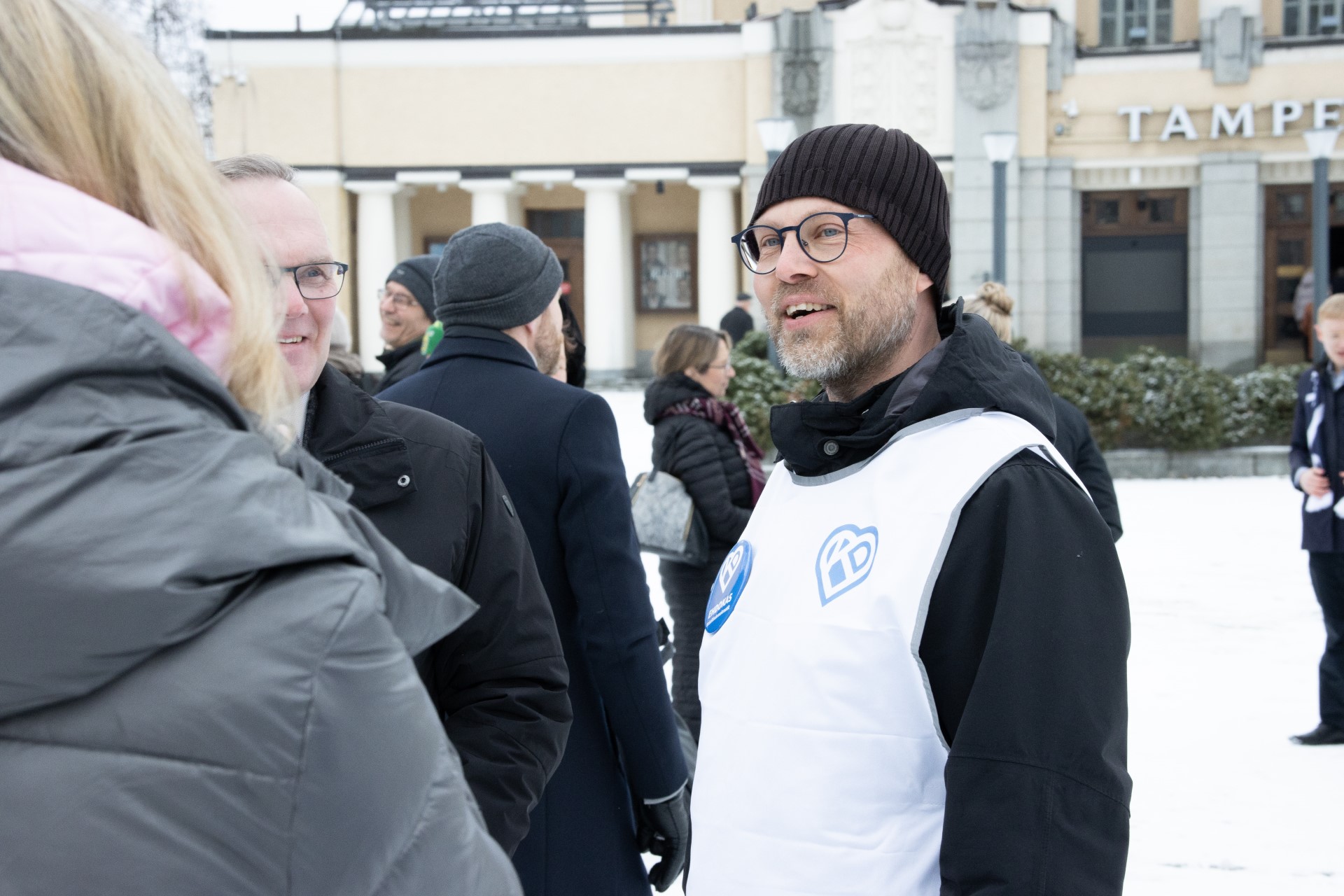 David Pettersson kampanjaliivissä